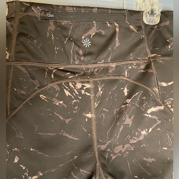 Athleta Velocity‎ Stash Pocket Marble Black 7/8 Tight sz Small - Picture 5 of 9